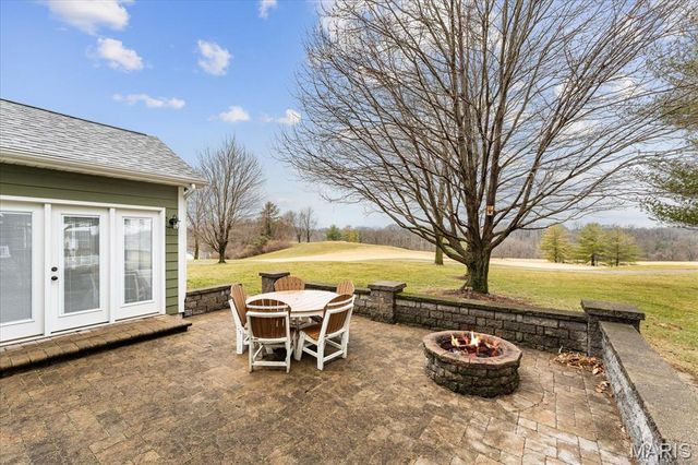 7349 Wolfrun Trail, Fairview Heights, IL 62208