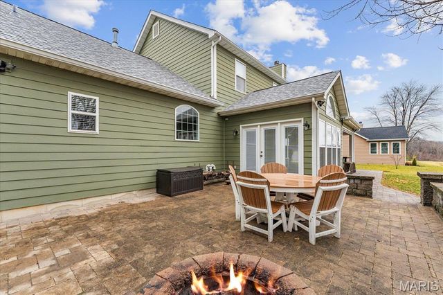 7349 Wolfrun Trail, Fairview Heights, IL 62208