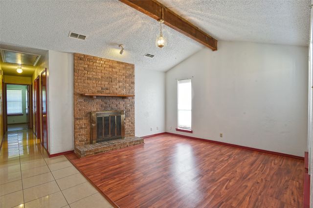 624 Aspen Drive, Denton, TX 76209