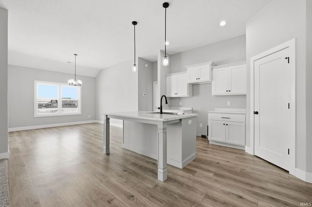 1334 Arthur Heights Drive, Fort Wayne, IN 46818