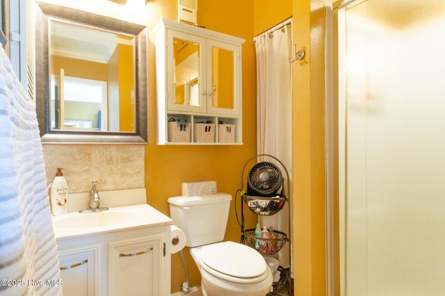 310 Lake Place Condo Drive 310, Elizabethtown, NC 28337