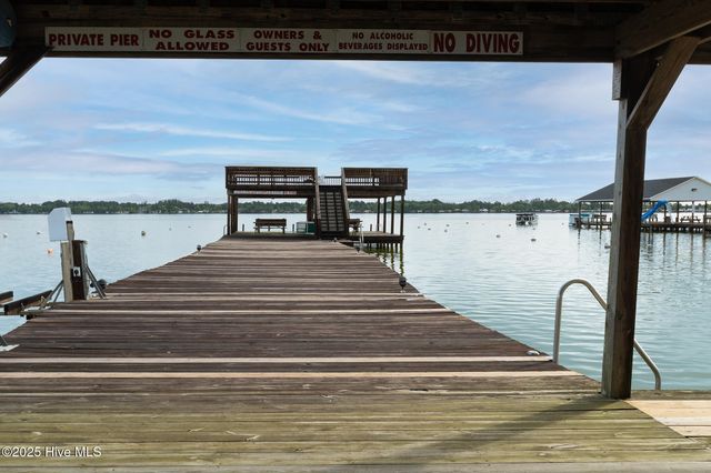 310 Lake Place Condo Drive 310, Elizabethtown, NC 28337