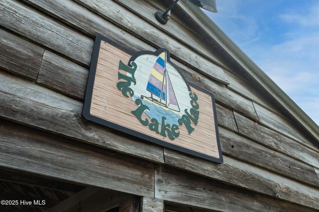 310 Lake Place Condo Drive 310, Elizabethtown, NC 28337