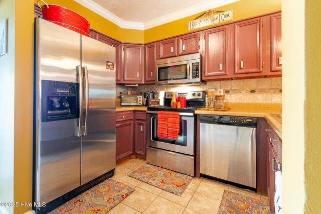 310 Lake Place Condo Drive 310, Elizabethtown, NC 28337