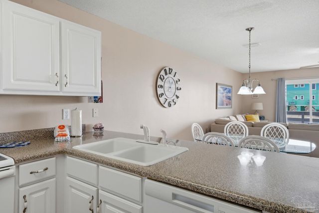 8174 Gulf Blvd D, Navarre Beach, FL 32566