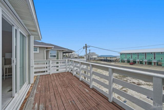 8174 Gulf Blvd D, Navarre Beach, FL 32566
