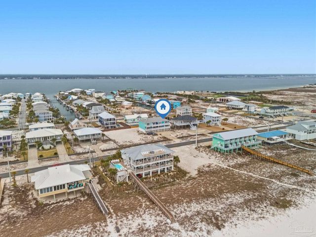 8174 Gulf Blvd D, Navarre Beach, FL 32566