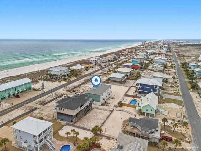8174 Gulf Blvd D, Navarre Beach, FL 32566