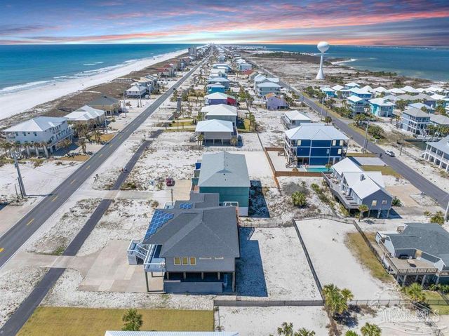 8174 Gulf Blvd D, Navarre Beach, FL 32566