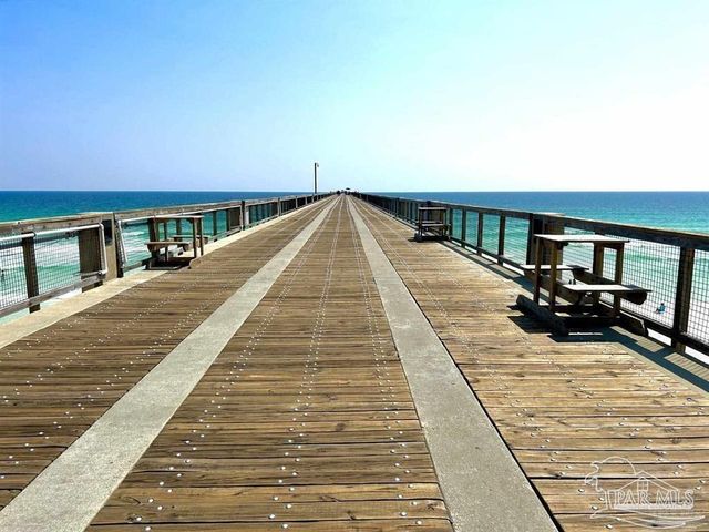 8174 Gulf Blvd D, Navarre Beach, FL 32566