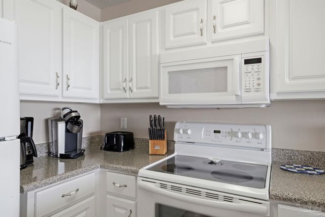 8174 Gulf Blvd D, Navarre Beach, FL 32566