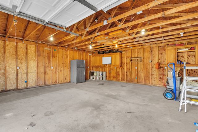 803 Rachelle Drive, Red Oak, TX 75154