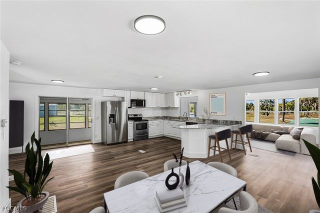 13651 Grackle DR, Fort Myers, FL 33908