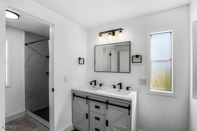 13651 Grackle DR, Fort Myers, FL 33908