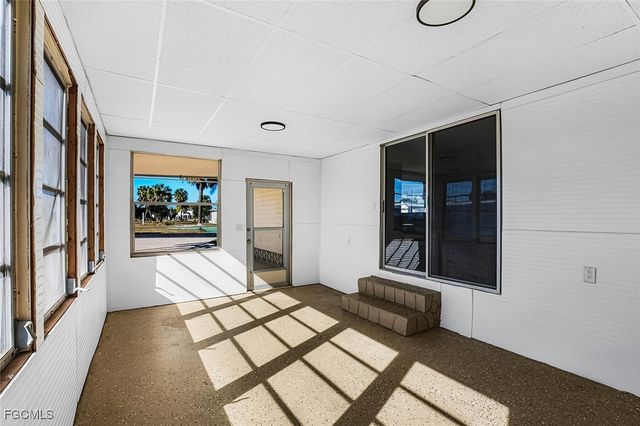 13651 Grackle DR, Fort Myers, FL 33908