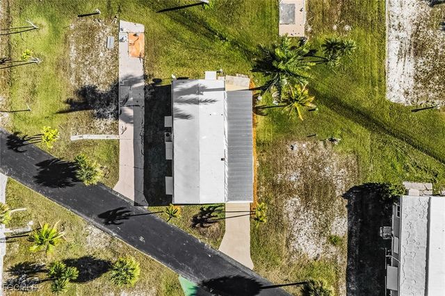 13651 Grackle DR, Fort Myers, FL 33908