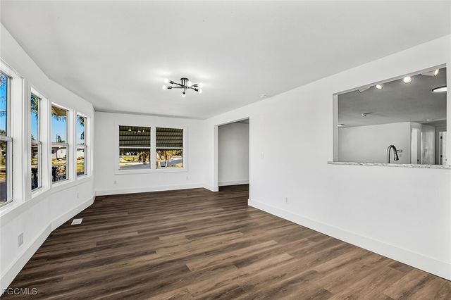 13651 Grackle DR, Fort Myers, FL 33908