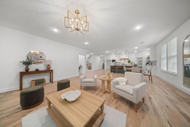 4519 Rosehill Road, Garland, TX 75043