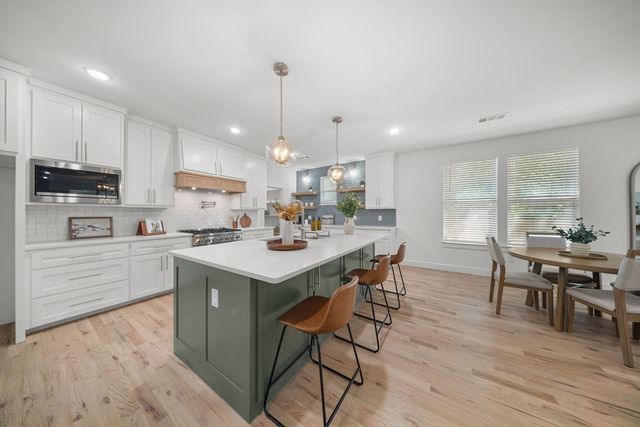 4519 Rosehill Road, Garland, TX 75043