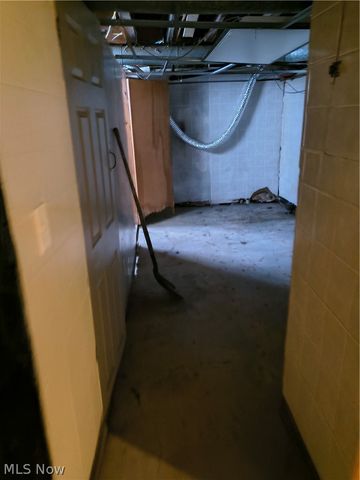 21104 Clare Avenue, Maple Heights, OH 44137