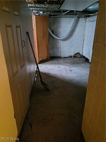 21104 Clare Avenue, Maple Heights, OH 44137