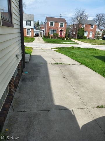 21104 Clare Avenue, Maple Heights, OH 44137