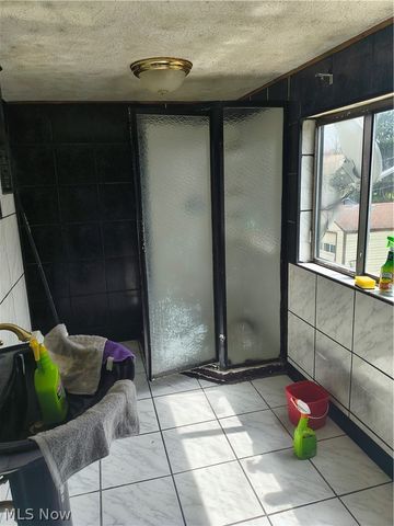 21104 Clare Avenue, Maple Heights, OH 44137