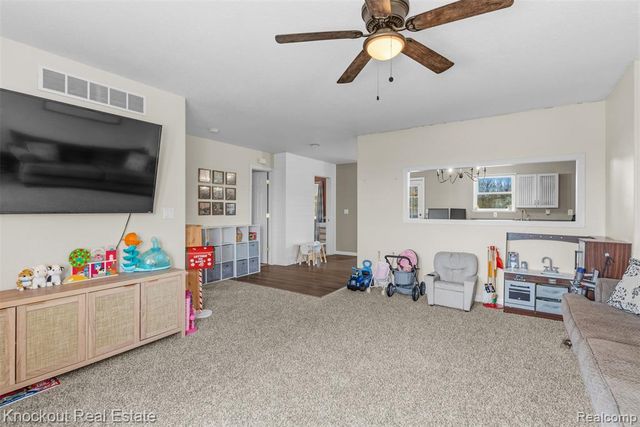 4800 Howell Road, Otter Lake, MI 48464