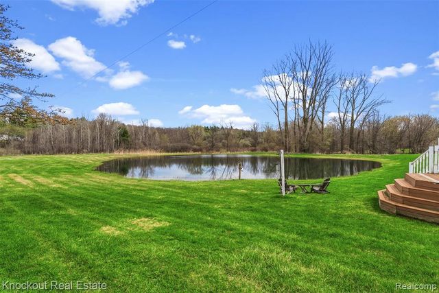 4800 Howell Road, Otter Lake, MI 48464