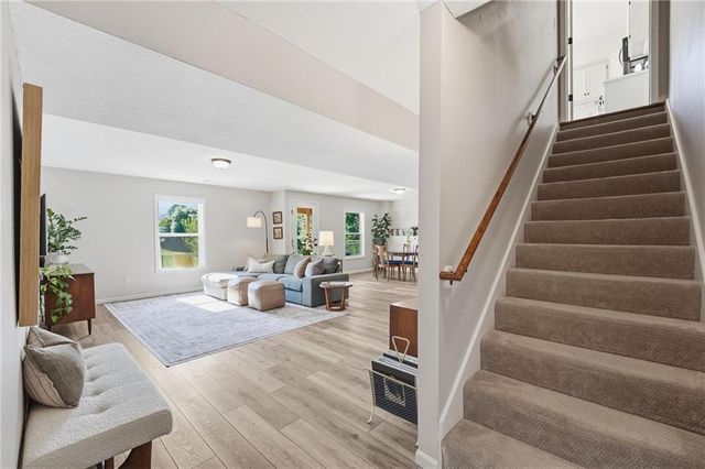 1109 NW 92nd Street, Kansas City, MO 64155