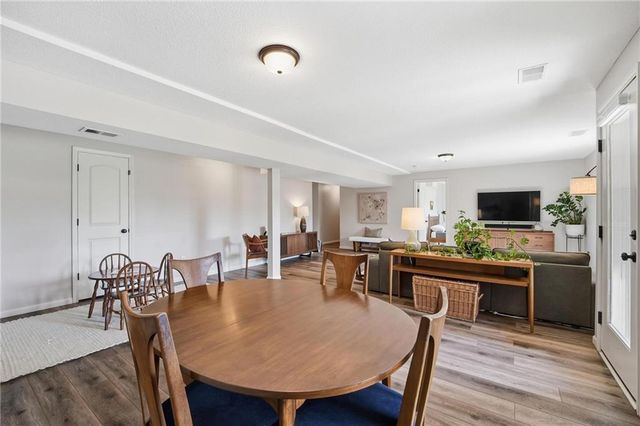 1109 NW 92nd Street, Kansas City, MO 64155