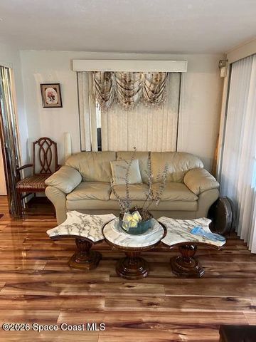 1190 Riviera Drive NE, Palm Bay, FL 32905