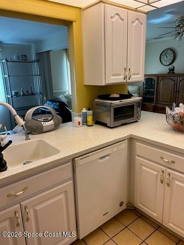 1190 Riviera Drive NE, Palm Bay, FL 32905