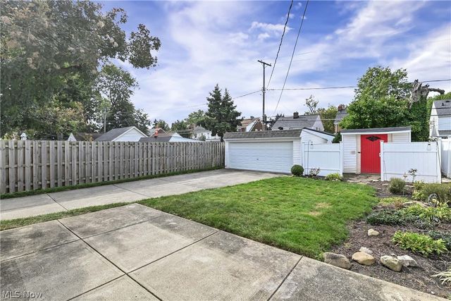 94 E 217th Street, Euclid, OH 44123