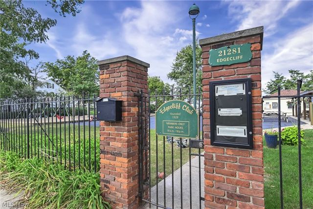 94 E 217th Street, Euclid, OH 44123