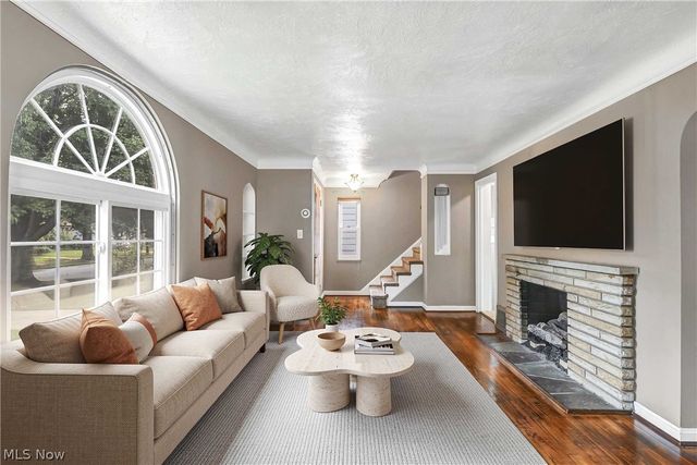 94 E 217th Street, Euclid, OH 44123