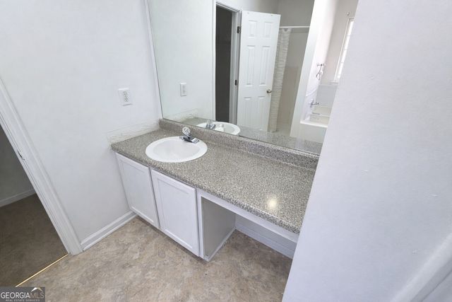 208 Nadia Court, Locust Grove, GA 30248