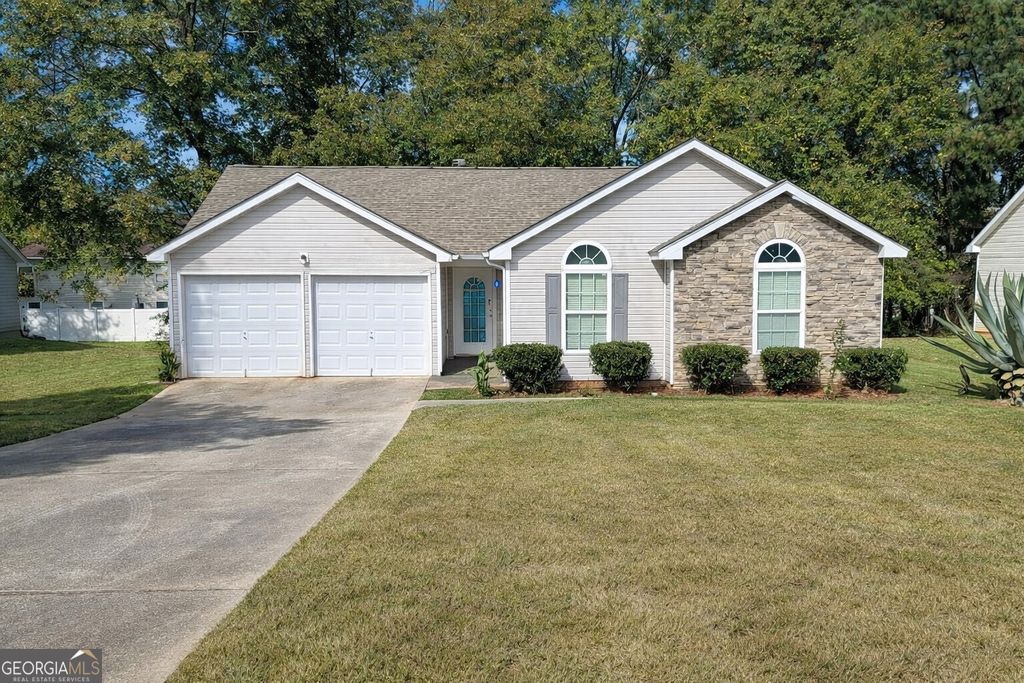 208 Nadia Court, Locust Grove, GA 30248
