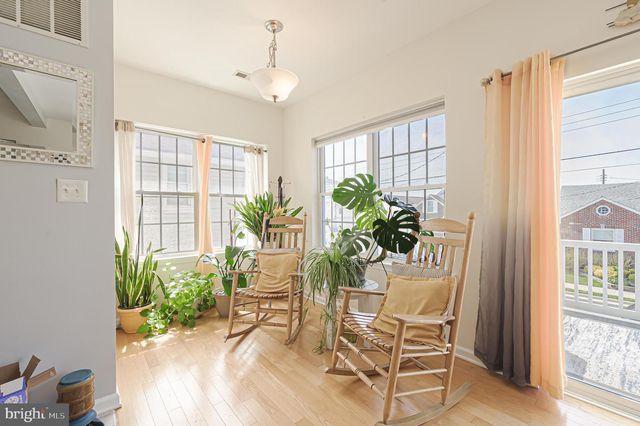 129 N BALTIMORE AVE, Ventnor City, NJ 08406