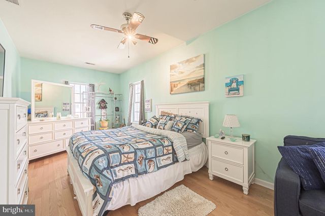 129 N BALTIMORE AVE, Ventnor City, NJ 08406