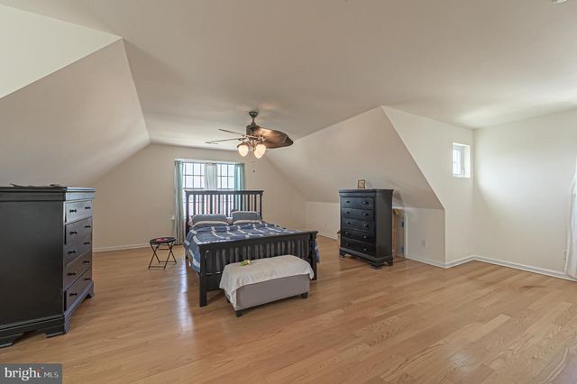 129 N BALTIMORE AVE, Ventnor City, NJ 08406