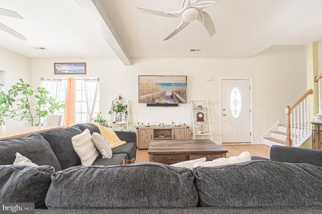 129 N BALTIMORE AVE, Ventnor City, NJ 08406