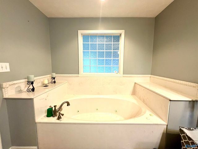 5998 Slasham Road, Southside, AL 35907