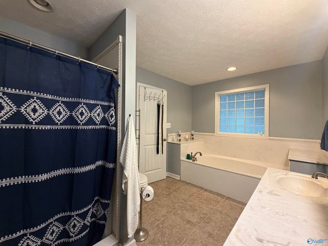 5998 Slasham Road, Southside, AL 35907
