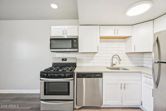 2931 N 38TH Street 20, Phoenix, AZ 85018