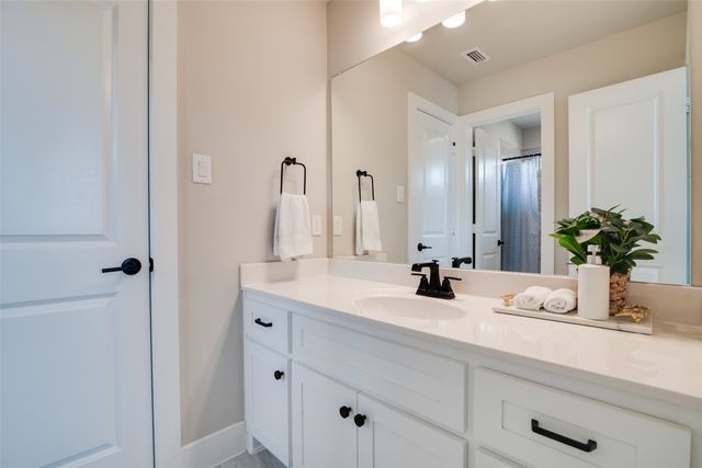 712 Stearman Lane, Fate, TX 75087