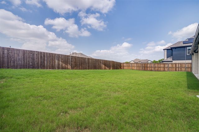 712 Stearman Lane, Fate, TX 75087