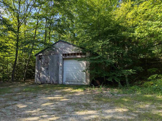 206 S Merrimack Road, Hollis, NH 03049