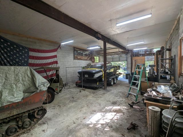 206 S Merrimack Road, Hollis, NH 03049