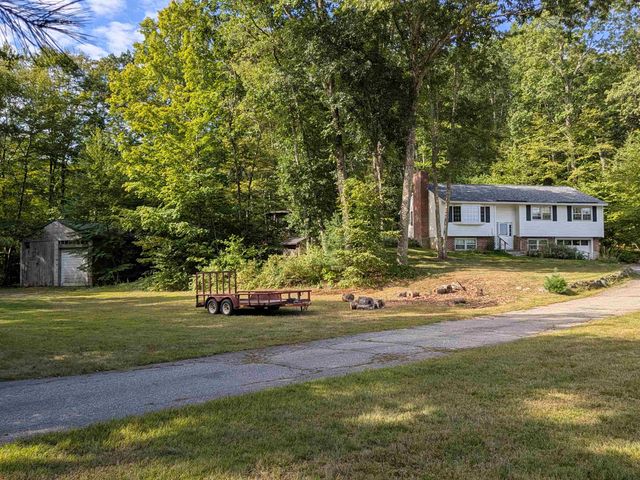 206 S Merrimack Road, Hollis, NH 03049